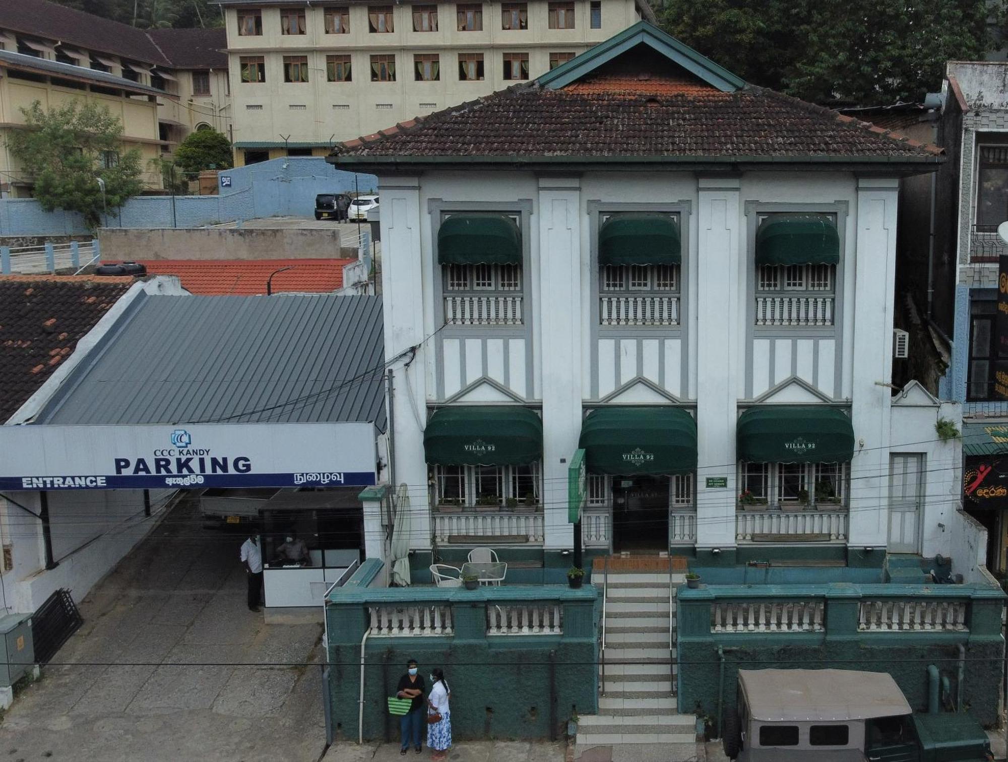 Villa 92 City Stay Kandy Bagian luar foto
